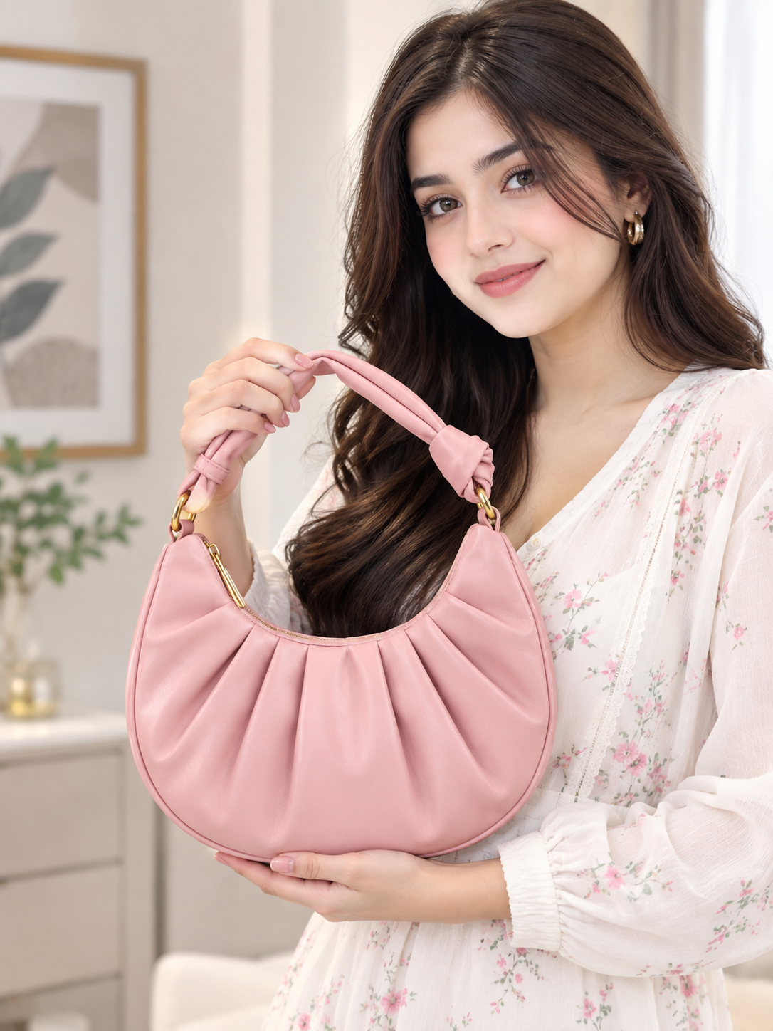 HAND BAG