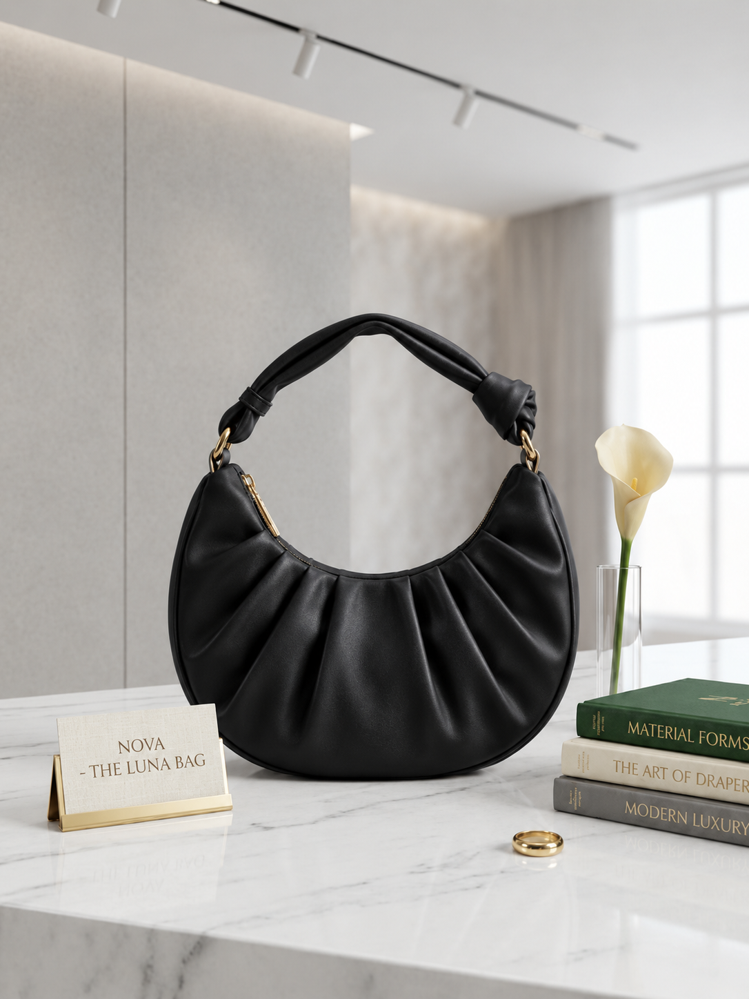 HAND BAG